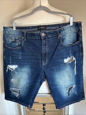 WT02 - Mens Distressed Denim Bermuda Shorts - Size 40
